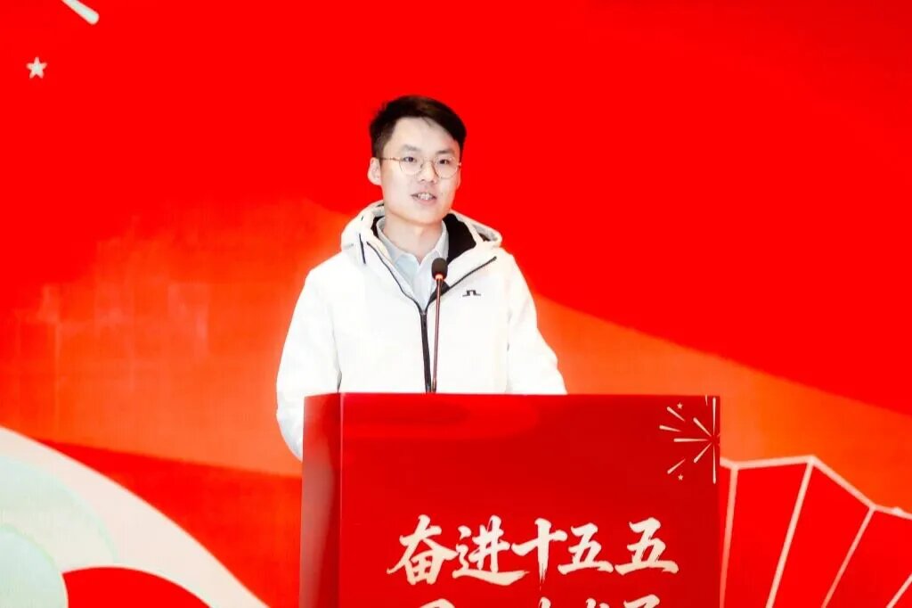 湯程霖：以創(chuàng)新錨定確定性，以實(shí)干扛起時(shí)代擔(dān)當(dāng)